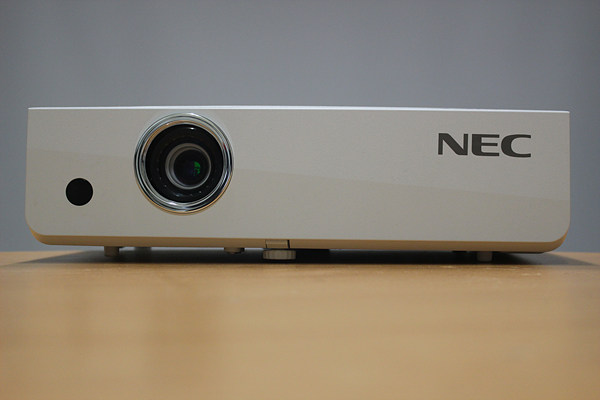 NEC MC401X-1.jpg