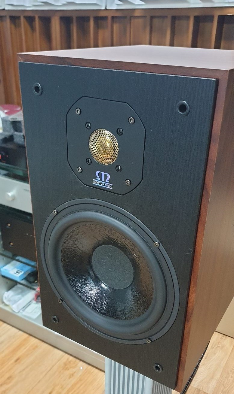 monitor audio alpha 1000