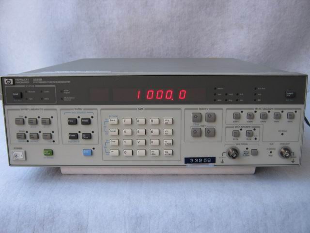 계측기-장터 - HP/KEYSIGHT 3325B SYNTHESIZER / FUNCTION GENERATOR