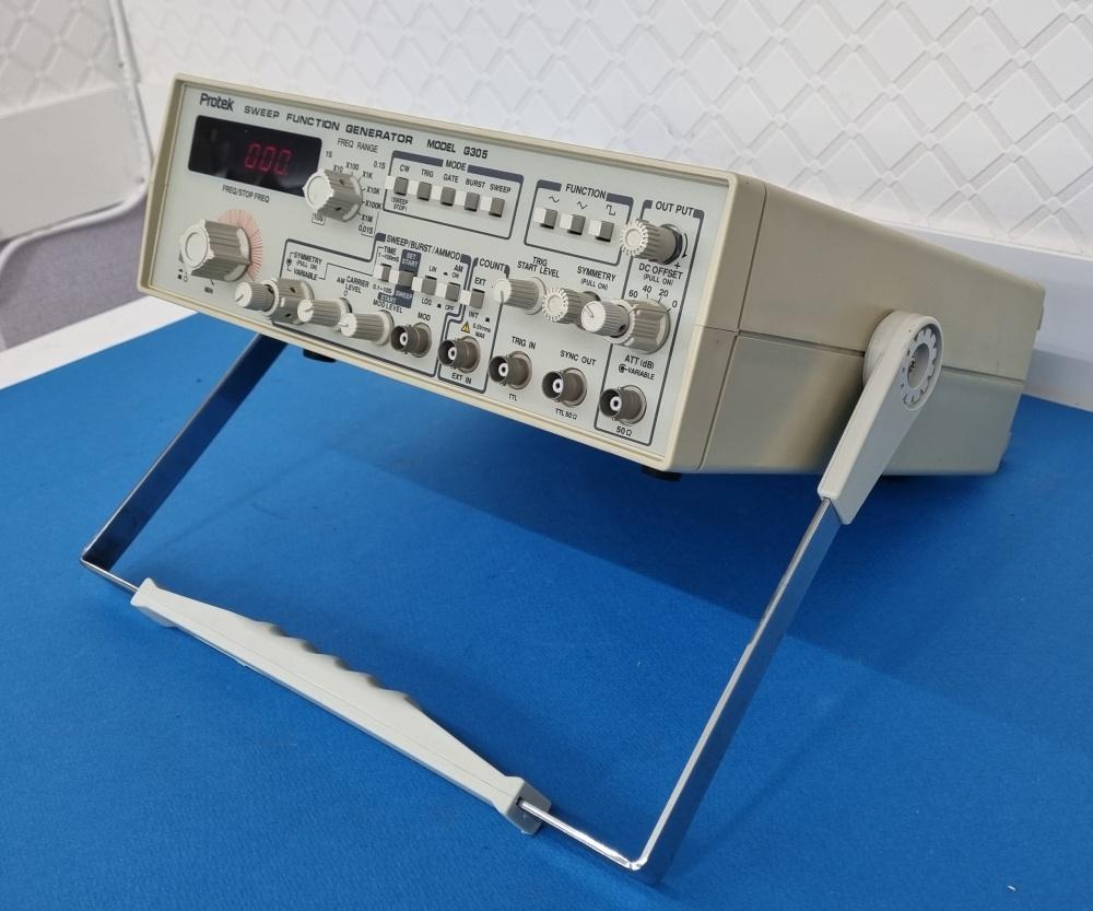 소리전자 - Protek sweep Function Generator G305 함수발생기